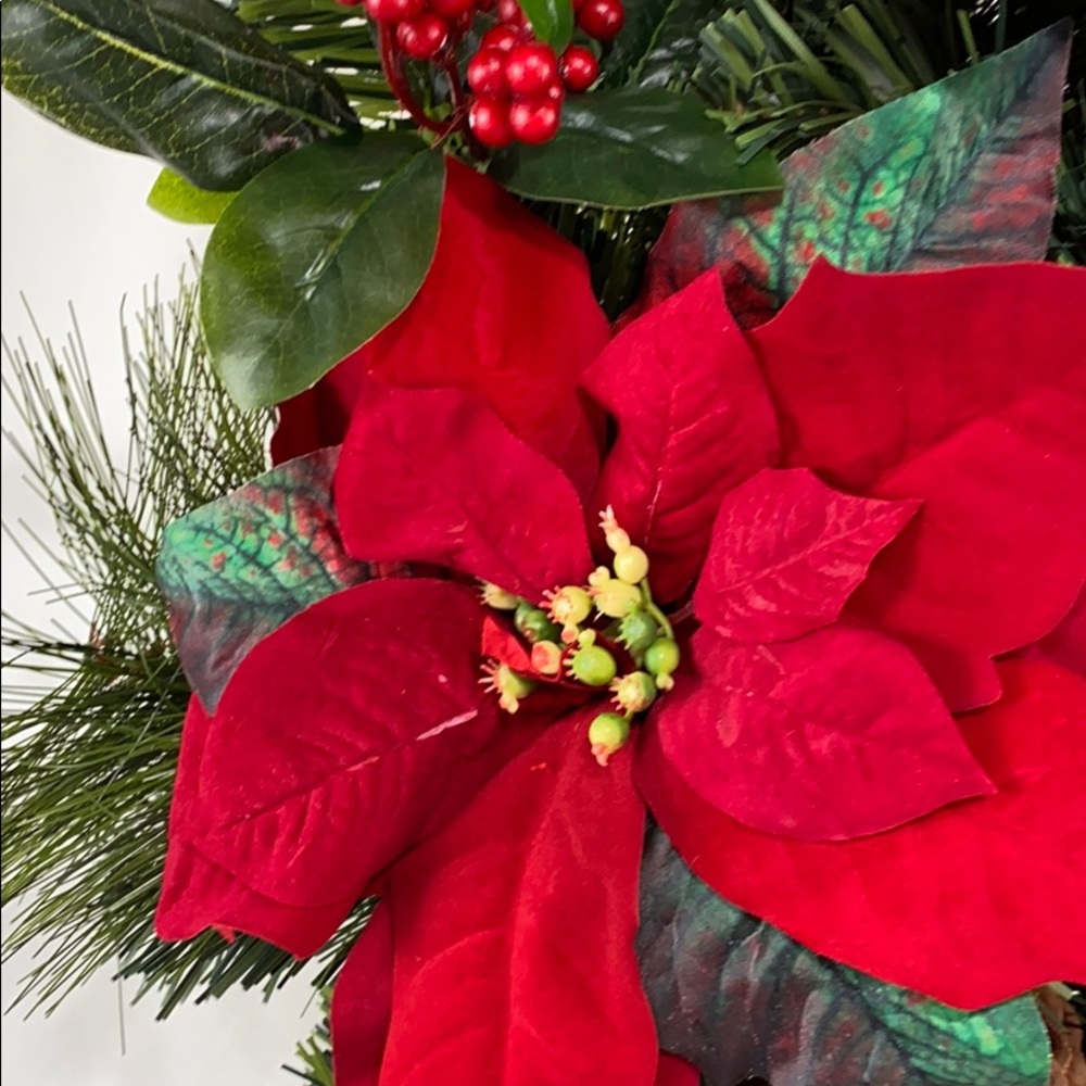 26” Red Poinsettia, Red Hydrangea Christmas Wreath - Picture 2 of 9
